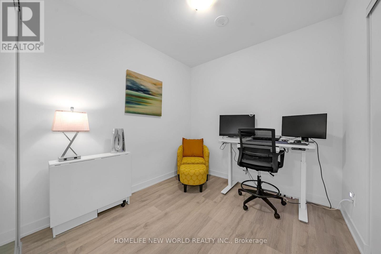 #412 251 MANITOBA STREET - 10