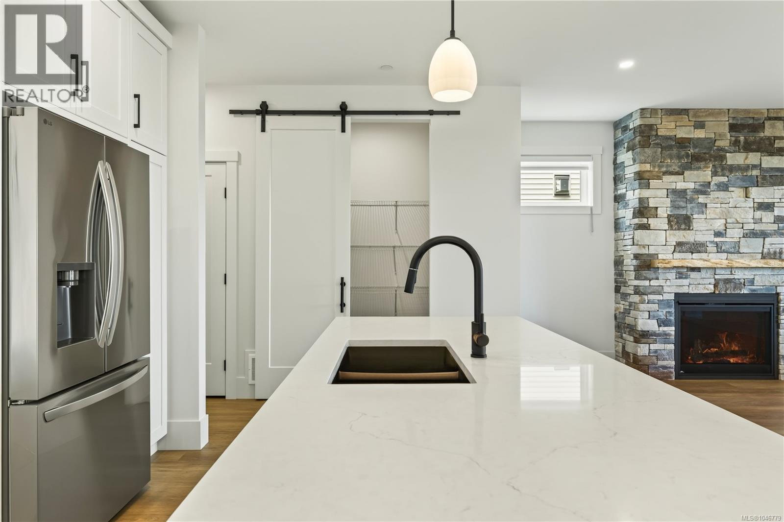 #103 2302 Arbot Rd - Image 17