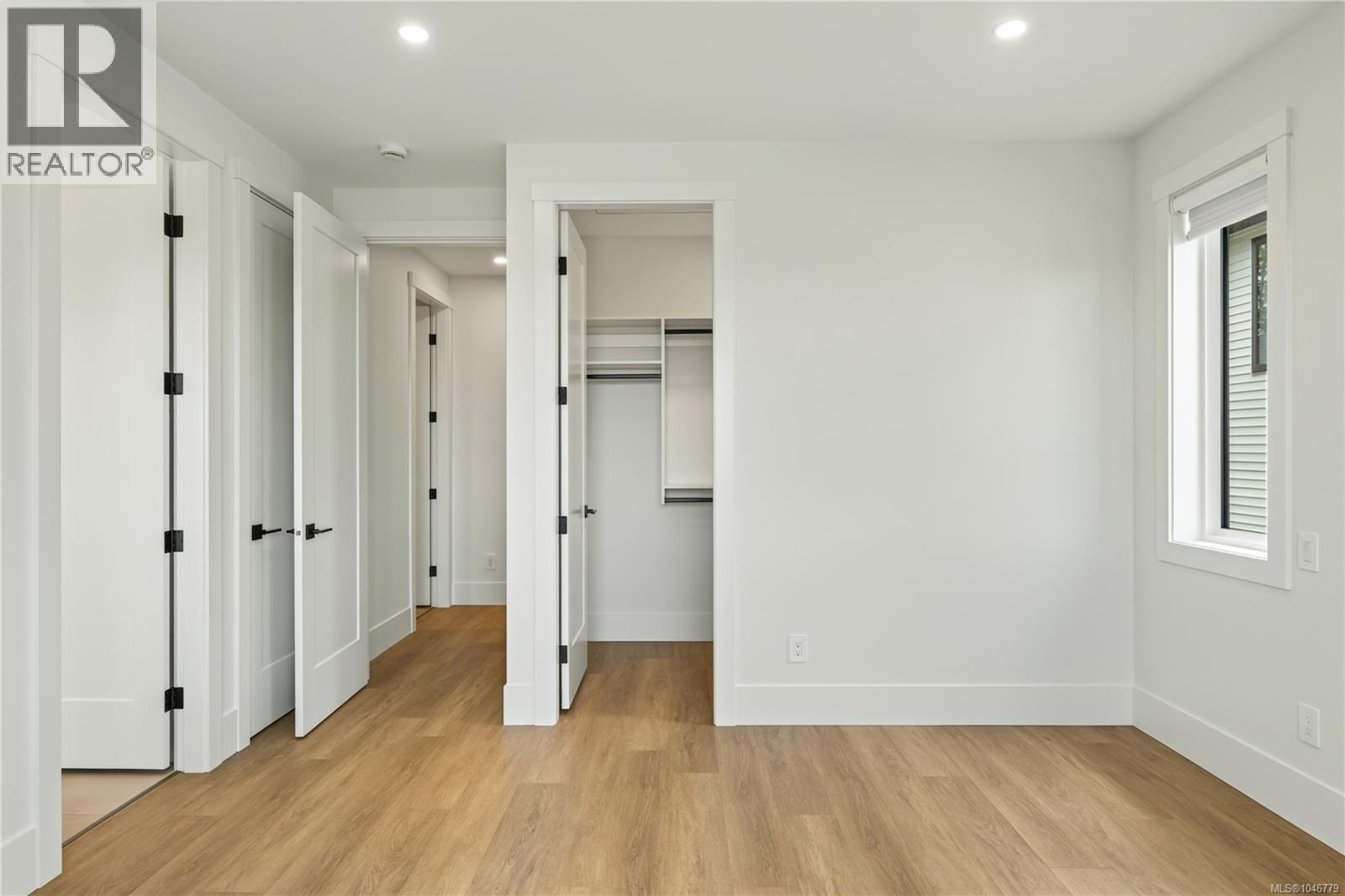 #103 2302 Arbot Rd - 37