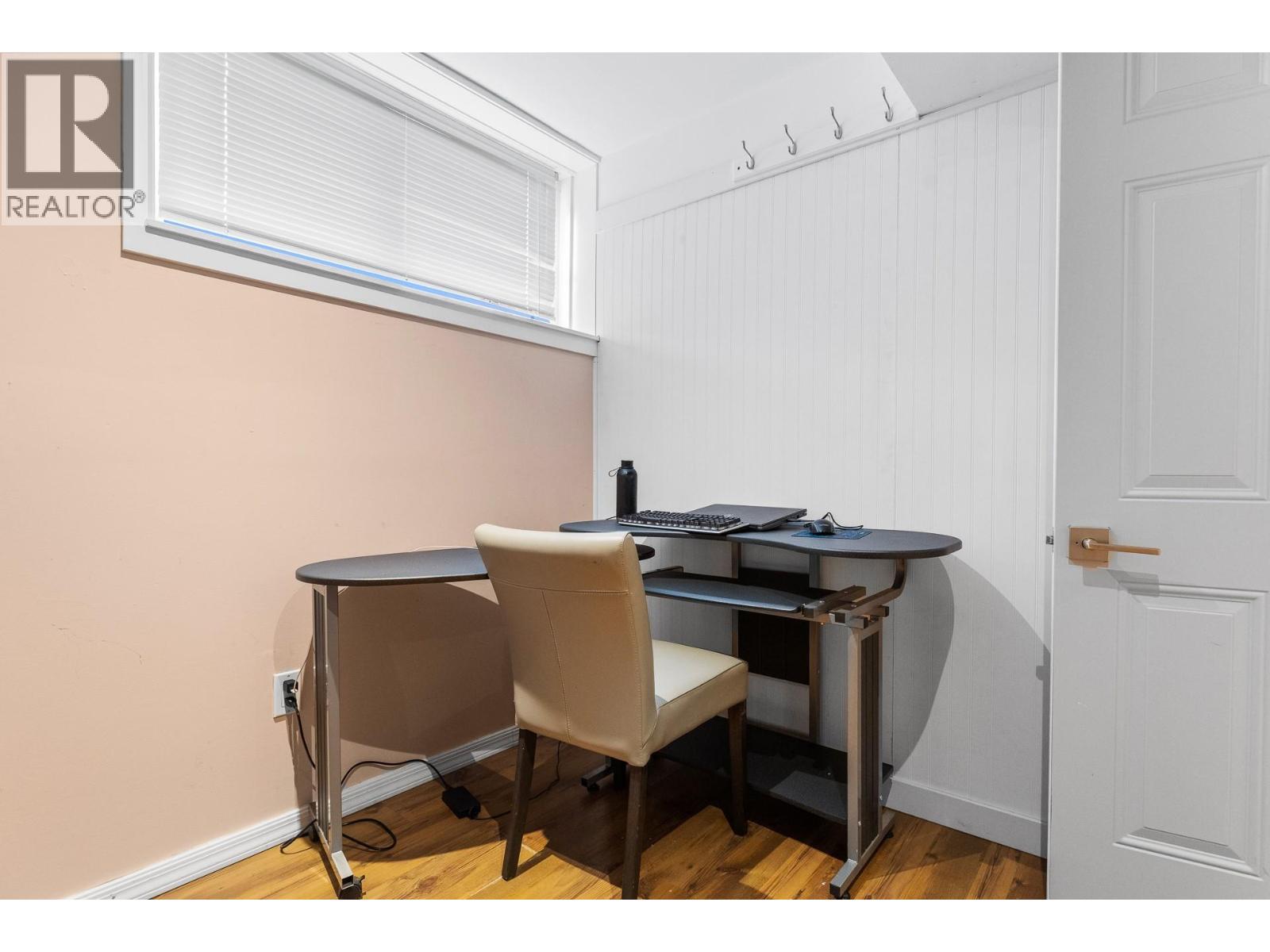 1090 Windbreak Street - Image 23