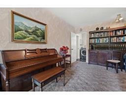 16881 31 Avenue, Surrey, BC V3S0A6 Photo 23