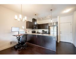 410 9655 King George Boulevard, Surrey, BC V3T0C7 Photo 14