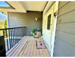 8586 Shook Road, Mission, BC V2V7L8 Photo 8