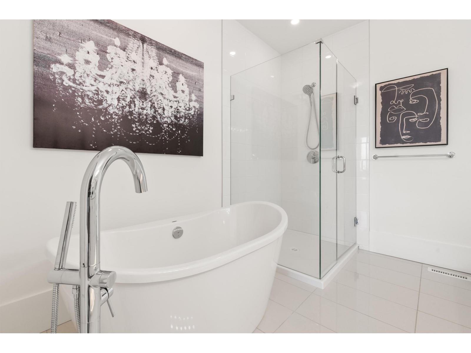 2 Bed, 3 Bath House for Sale in Abbotsford – 35834 TIMBERLANE DRIVE, Abbotsford – MLS# R3158840 - Image 22