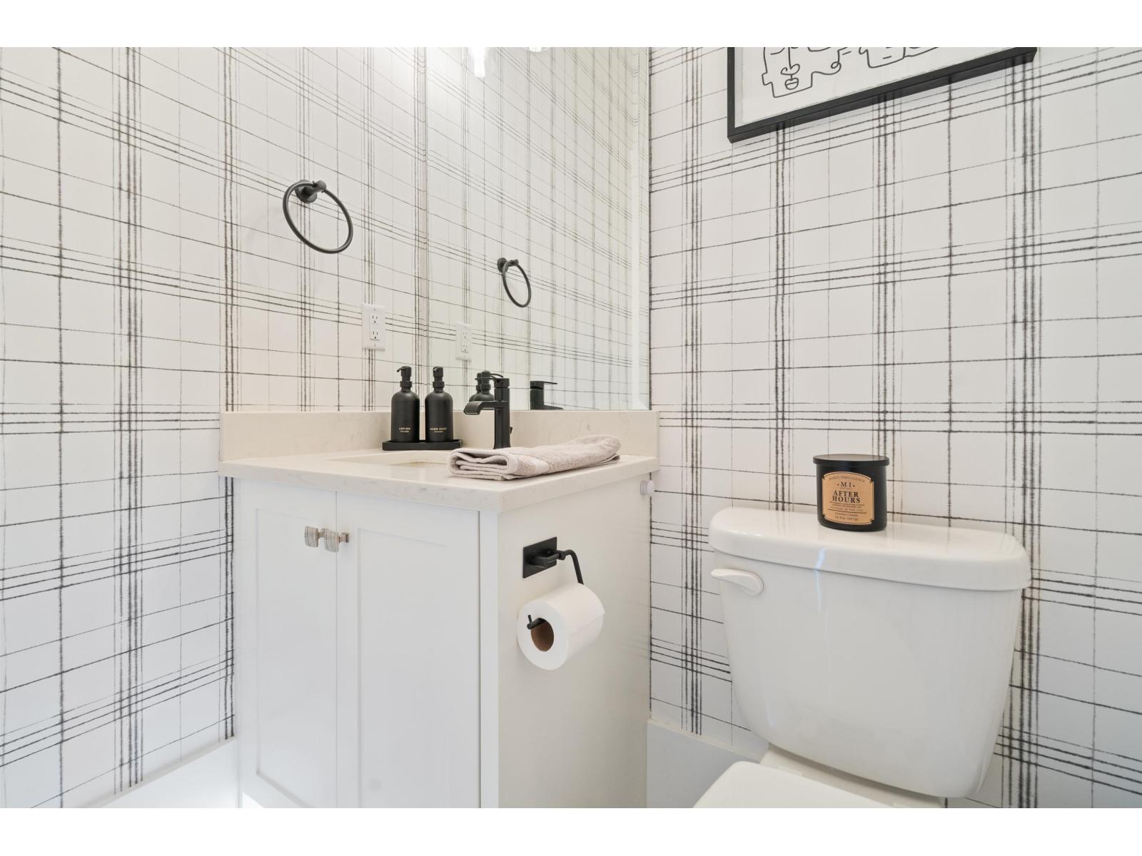 2 Bed, 3 Bath House for Sale in Abbotsford – 35834 TIMBERLANE DRIVE, Abbotsford – MLS# R3158840 - Image 17