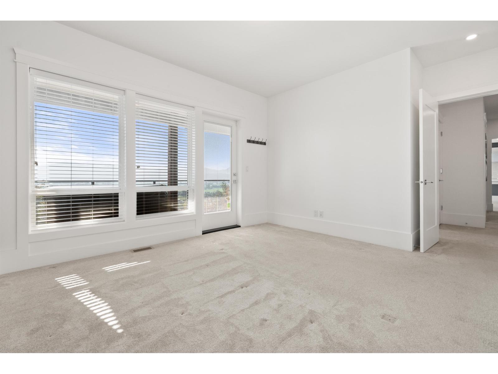 2 Bed, 3 Bath House for Sale in Abbotsford – 35834 TIMBERLANE DRIVE, Abbotsford – MLS# R3158840 - Image 19