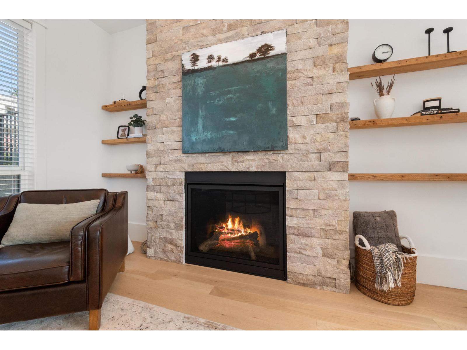 2 Bed, 3 Bath House for Sale in Abbotsford – 35834 TIMBERLANE DRIVE, Abbotsford – MLS# R3158840 - Image 16