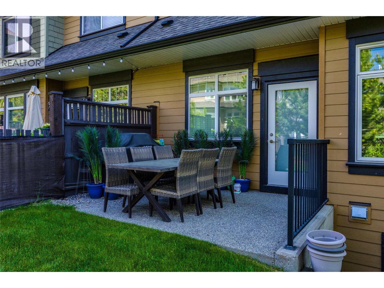12875 Lake Hill Lane, Lake Country