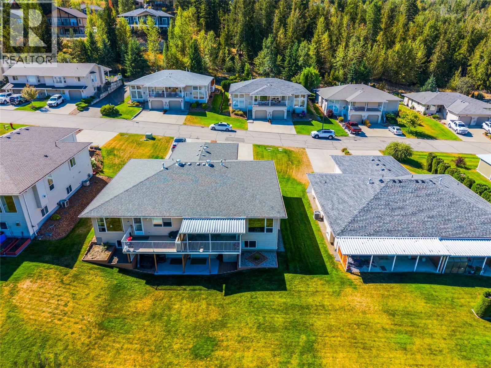 #56 2675 Pine Avenue - 41