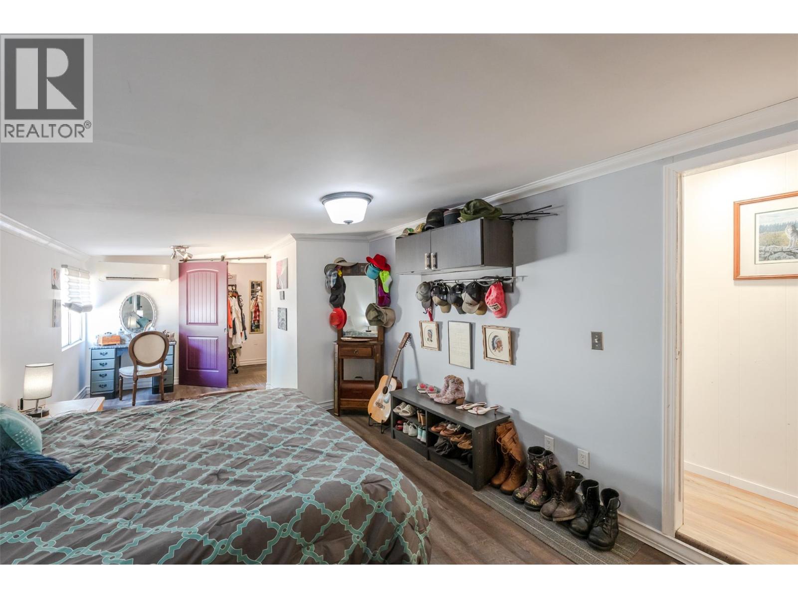 #78 3999 Skaha Lake Road - 26