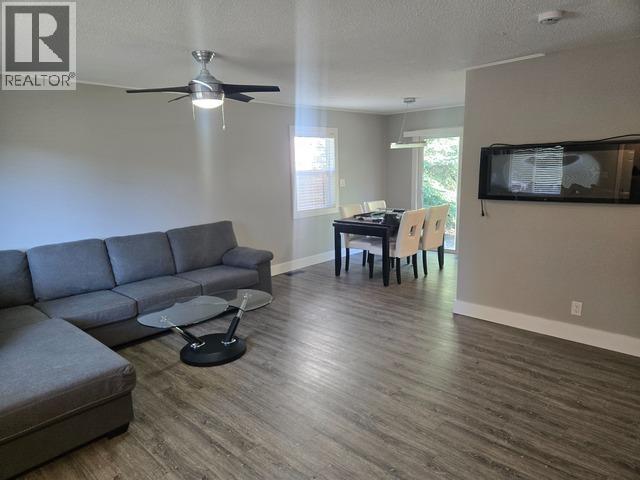 Photo 10 of 22 — 2122 O' KEEFE AVENUE · Prince George, BC