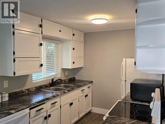2122 O' KEEFE AVENUE - 7