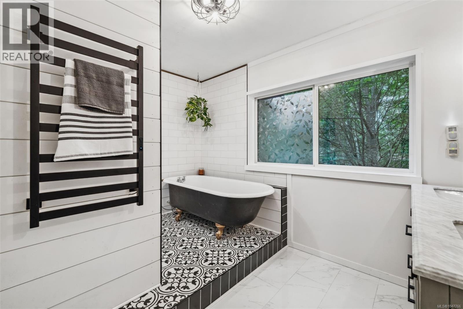 294/296 Becher Bay Rd - Image 29