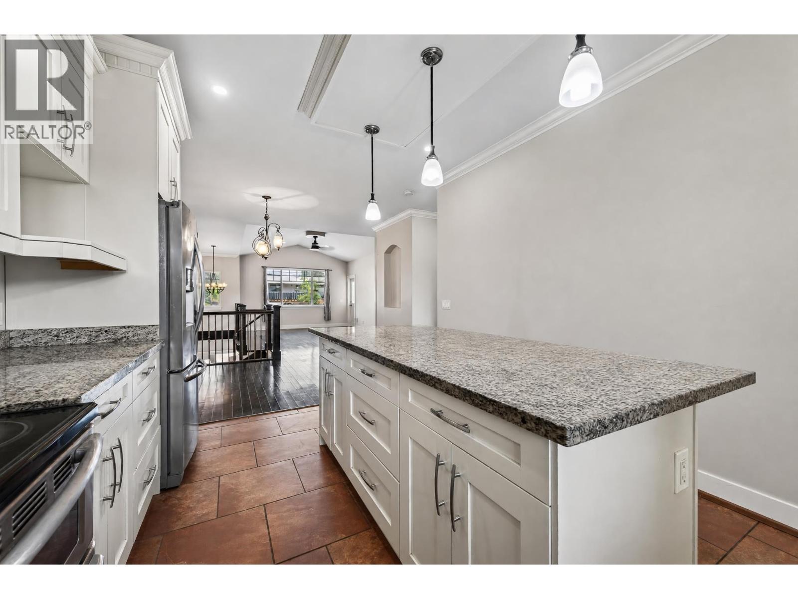 885 Georgeann Road - 11
