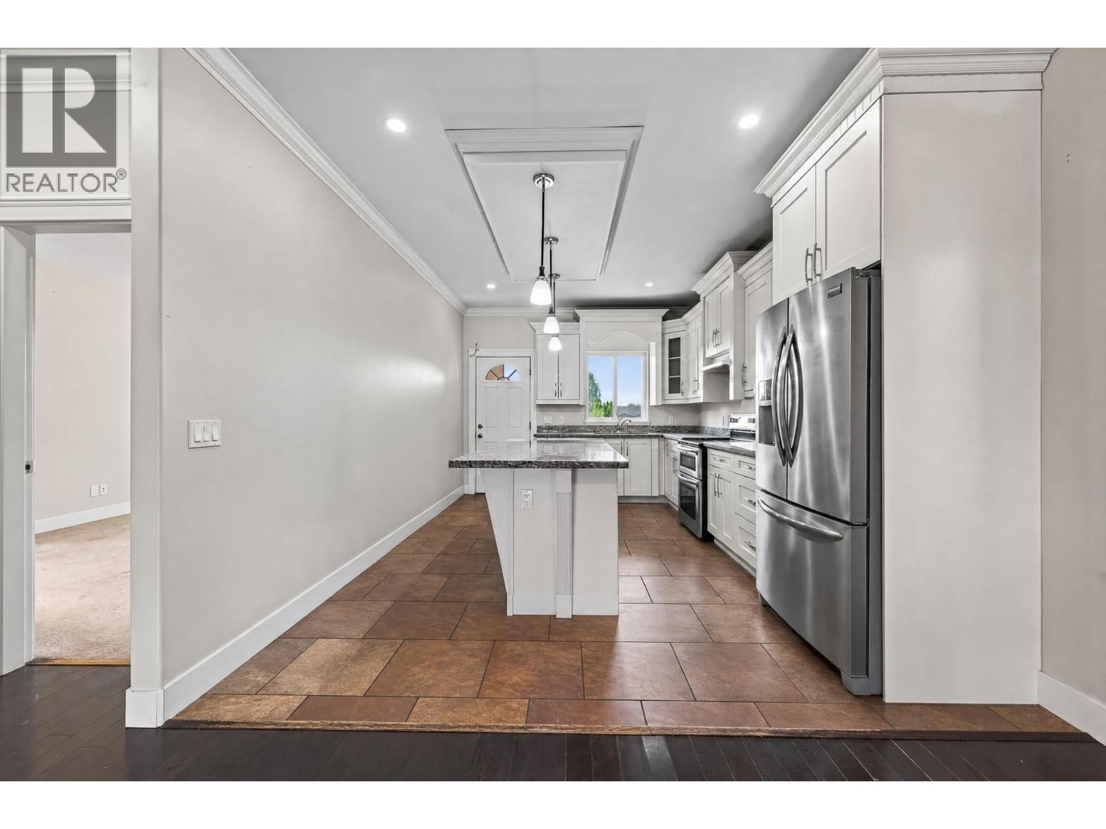885 Georgeann Road - 12