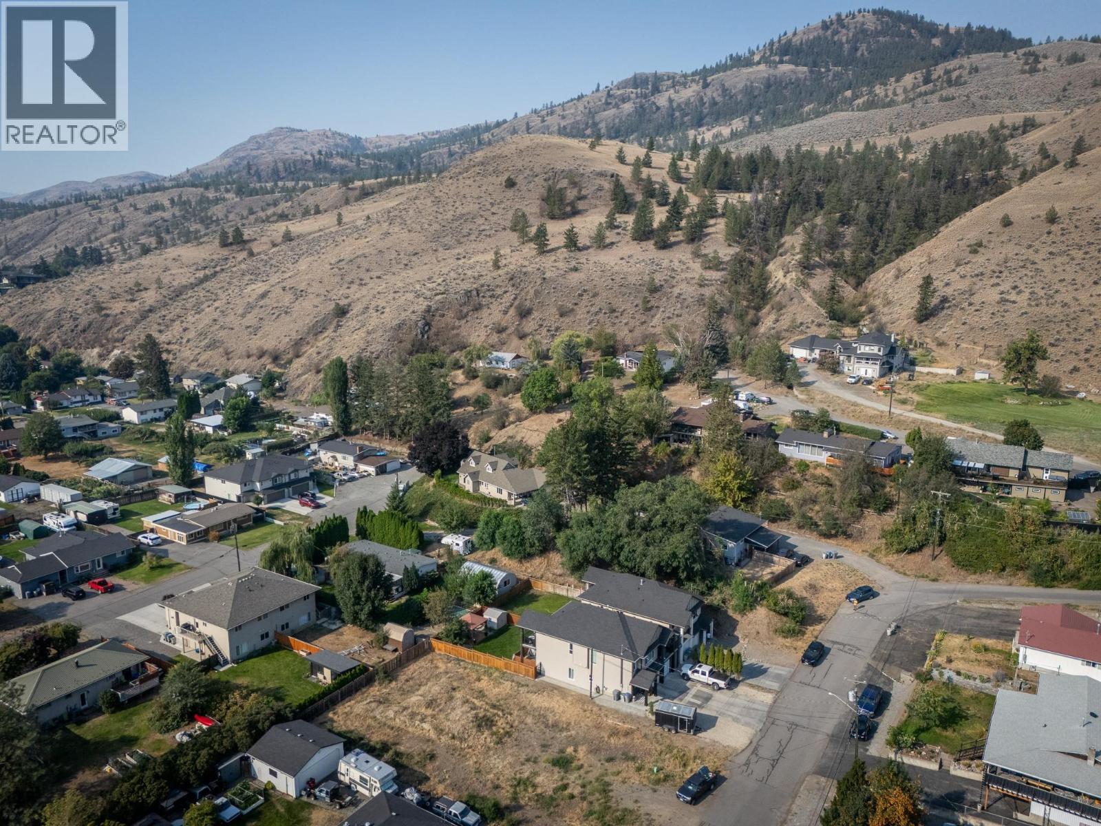 885 Georgeann Road - Image 31