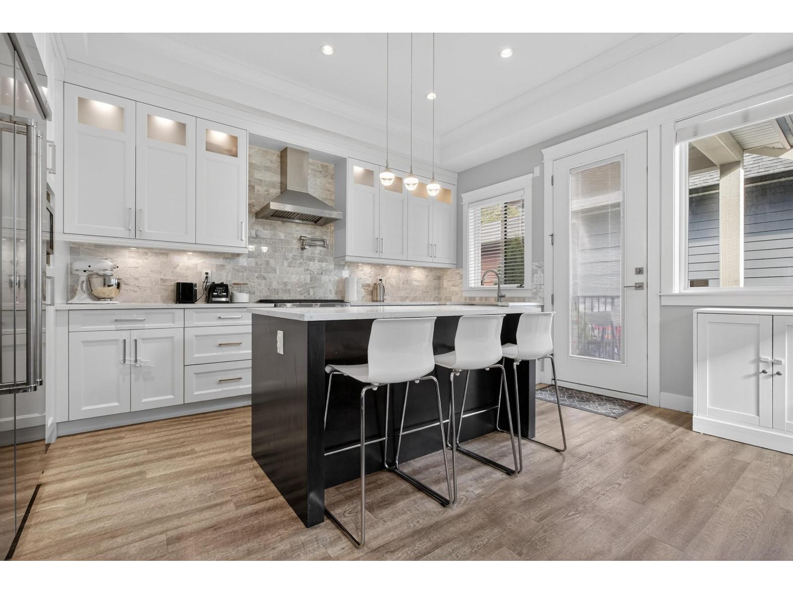 5 Bed, 4 Bath House for Sale in Surrey – 2926 160 STREET, Surrey – MLS# R3159239 - Image 6