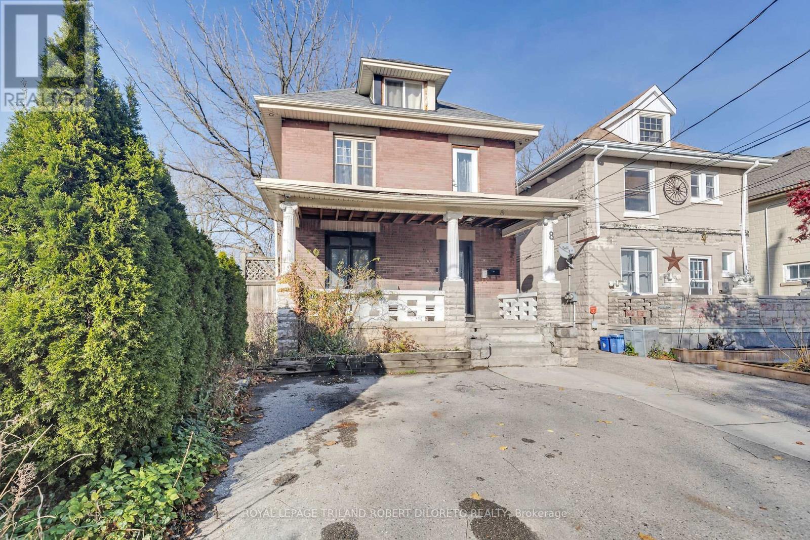 4 bedroom Multi-family interior view, 8 Bruce Street, London South (South F), Ontario