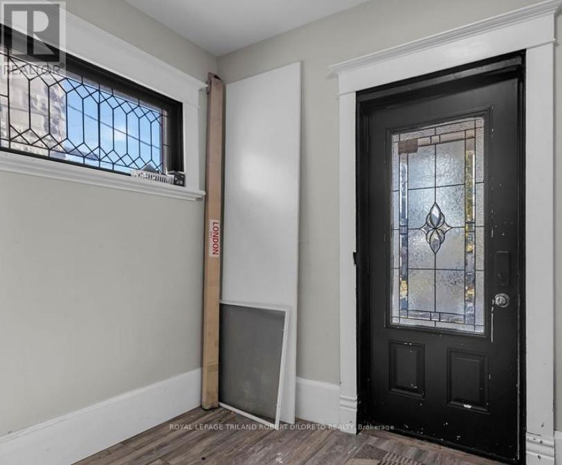 8 BRUCE STREET - 4