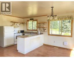 Cold room - 7188 Grossett Road, Bridge Lake, BC V0K1X2 Photo 9