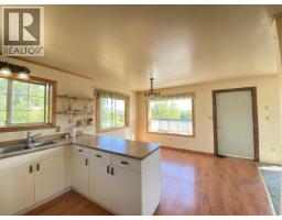 7188 Grossett Road, Bridge Lake, BC V0K1X2 Photo 11