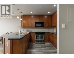 400 Sutton Crescent Unit# 313, Kelowna, BC V1V1Y3 Photo 10