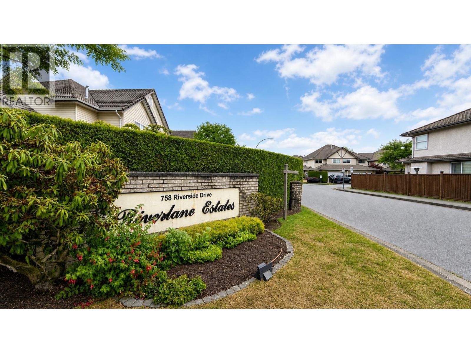 92 758 RIVERSIDE DRIVE, Port Coquitlam