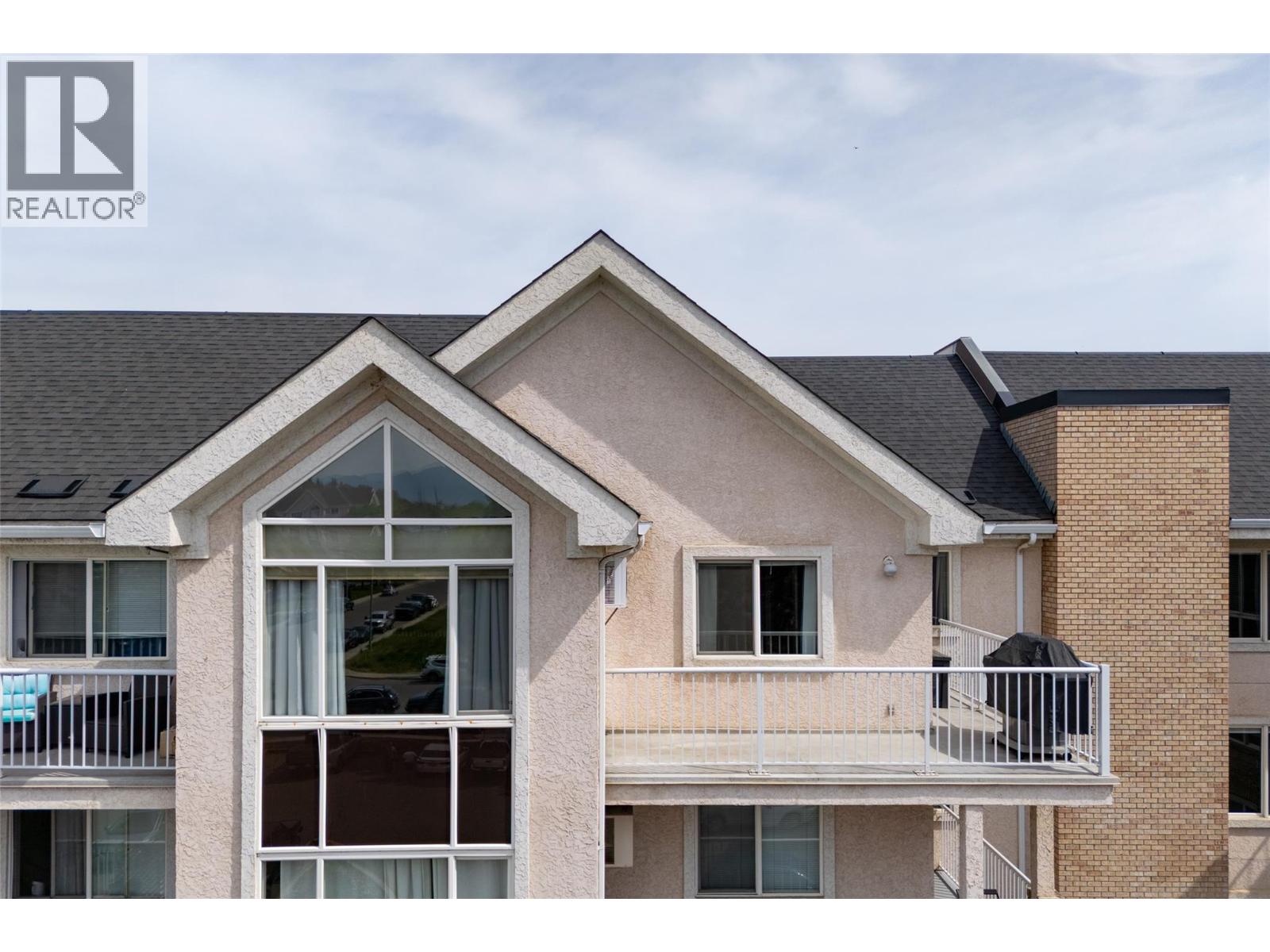 #313 400 Sutton Crescent - 26