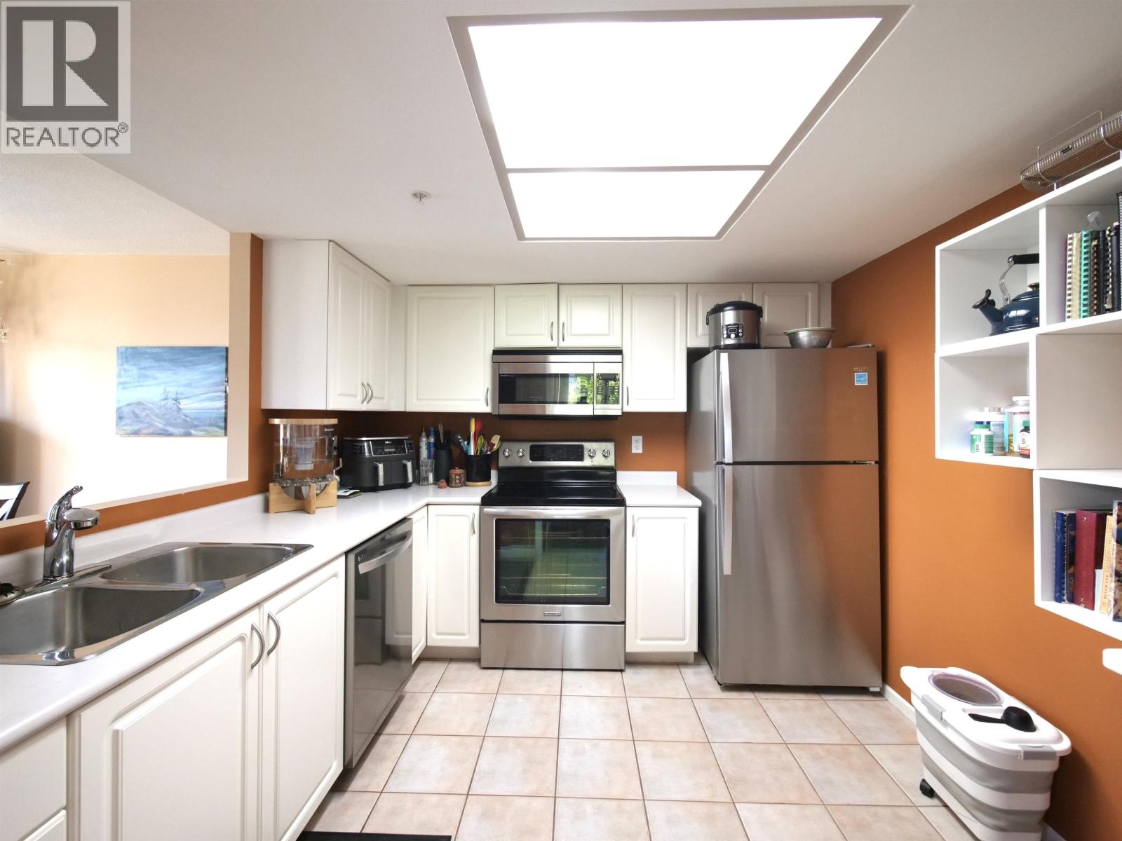 505 200 NEWPORT DRIVE, Port Moody