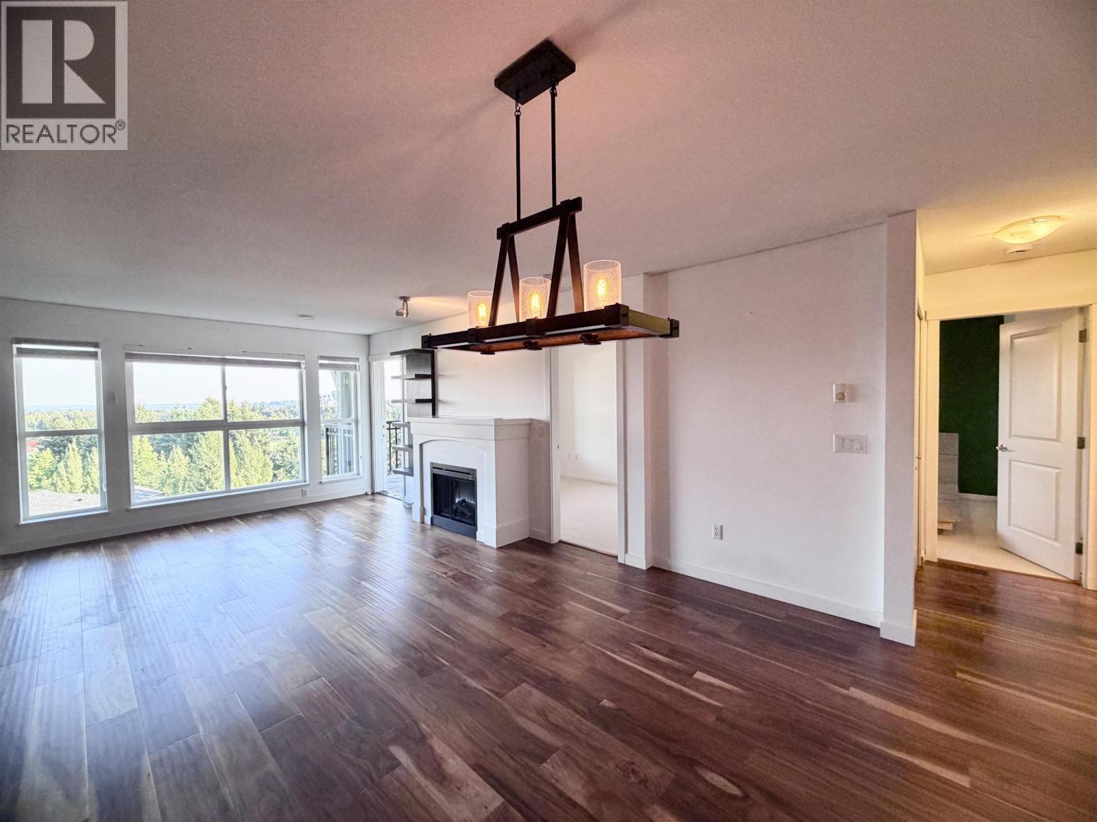 2 Bed, 2 Bath Apartment for Sale in Coquitlam – 402 3082 DAYANEE SPRINGS BOULEVARD, Coquitlam – MLS# R3159216 - Image 7