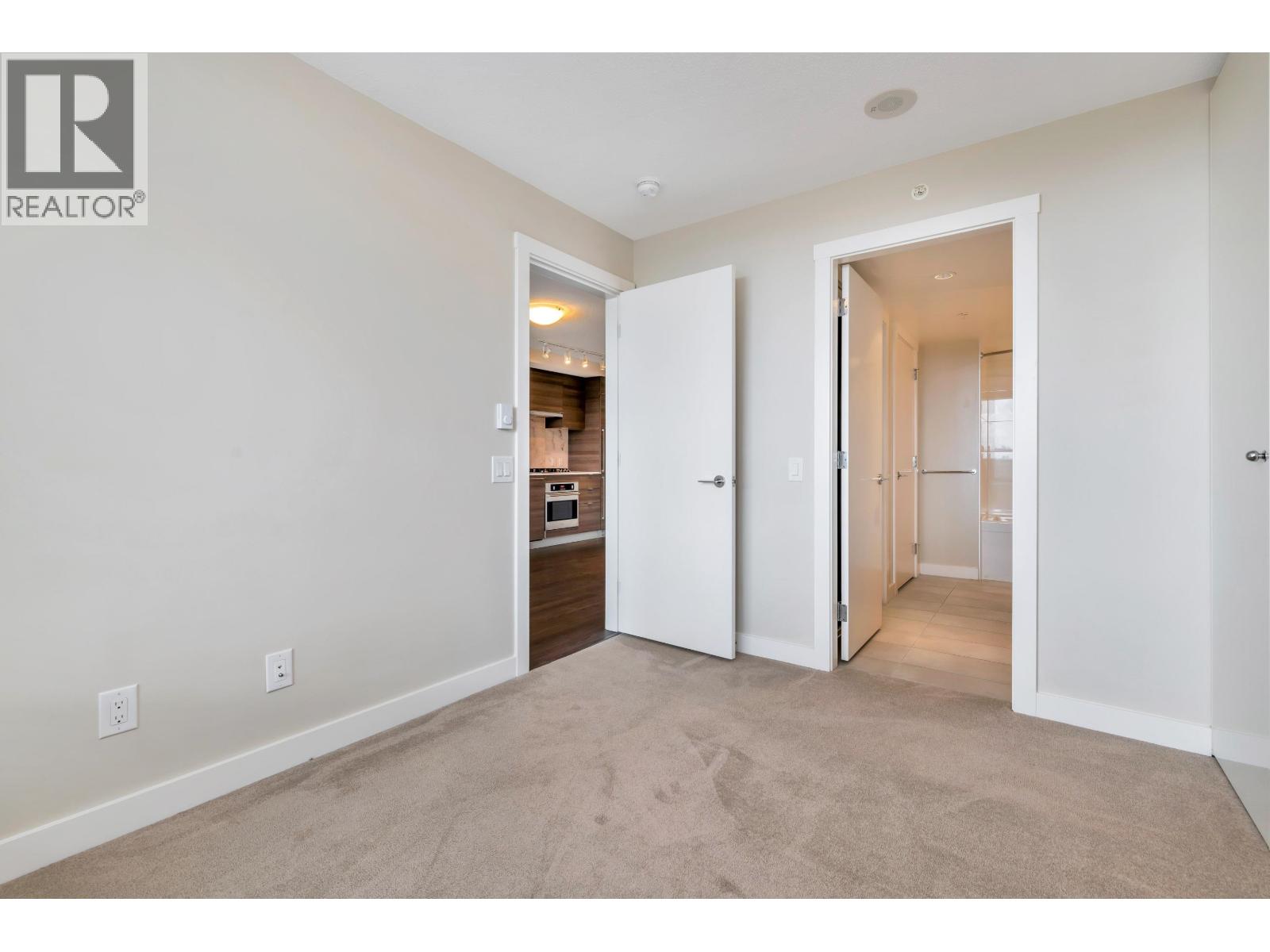 1407 602 COMO LAKE AVENUE — photo 3