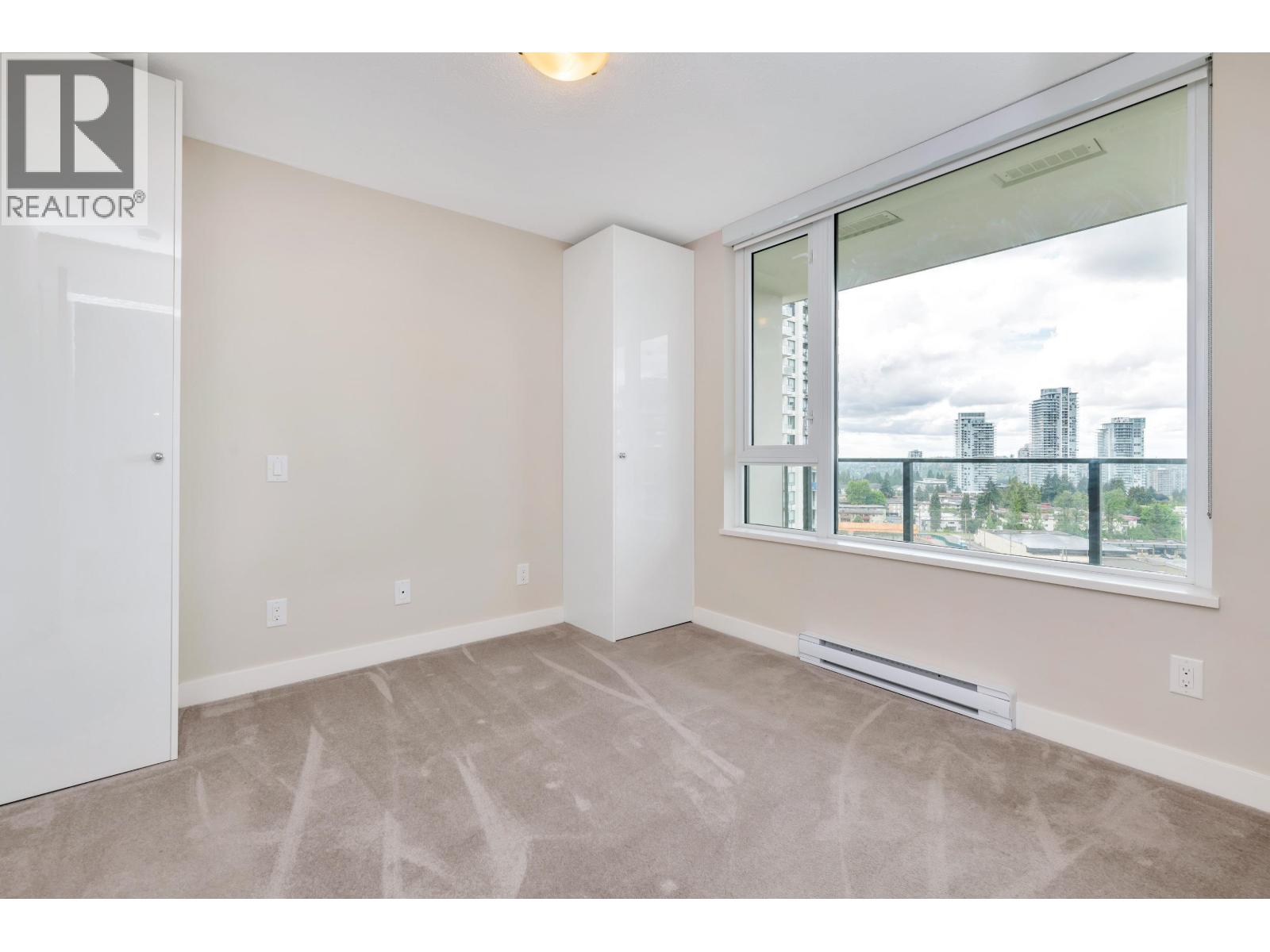 1407 602 COMO LAKE AVENUE — photo 4