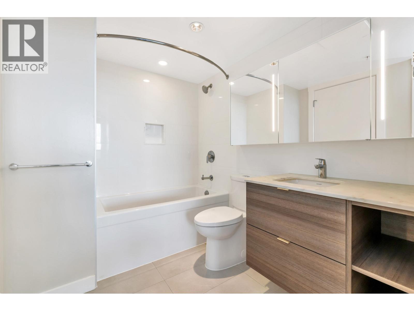 1 Bed, 1 Bath House for Sale in Coquitlam – 1407 602 COMO LAKE AVENUE, Coquitlam – MLS# R3159225 - Image 8