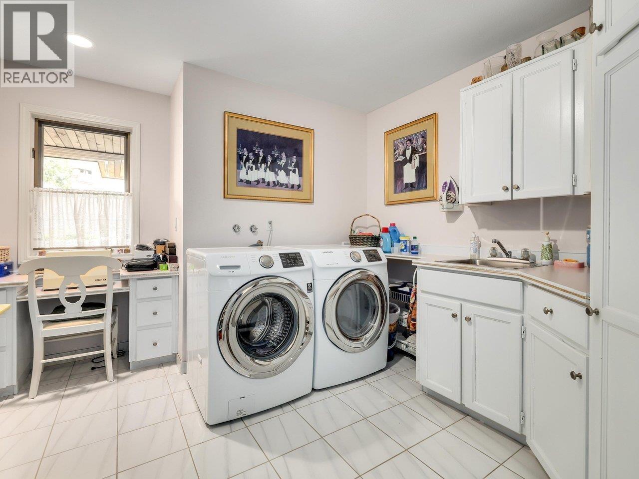 3 Bed, 3 Bath House for Sale in Tsawwassen – 4704 STAHAKEN PLACE, Tsawwassen – MLS# R3159235 - Image 19