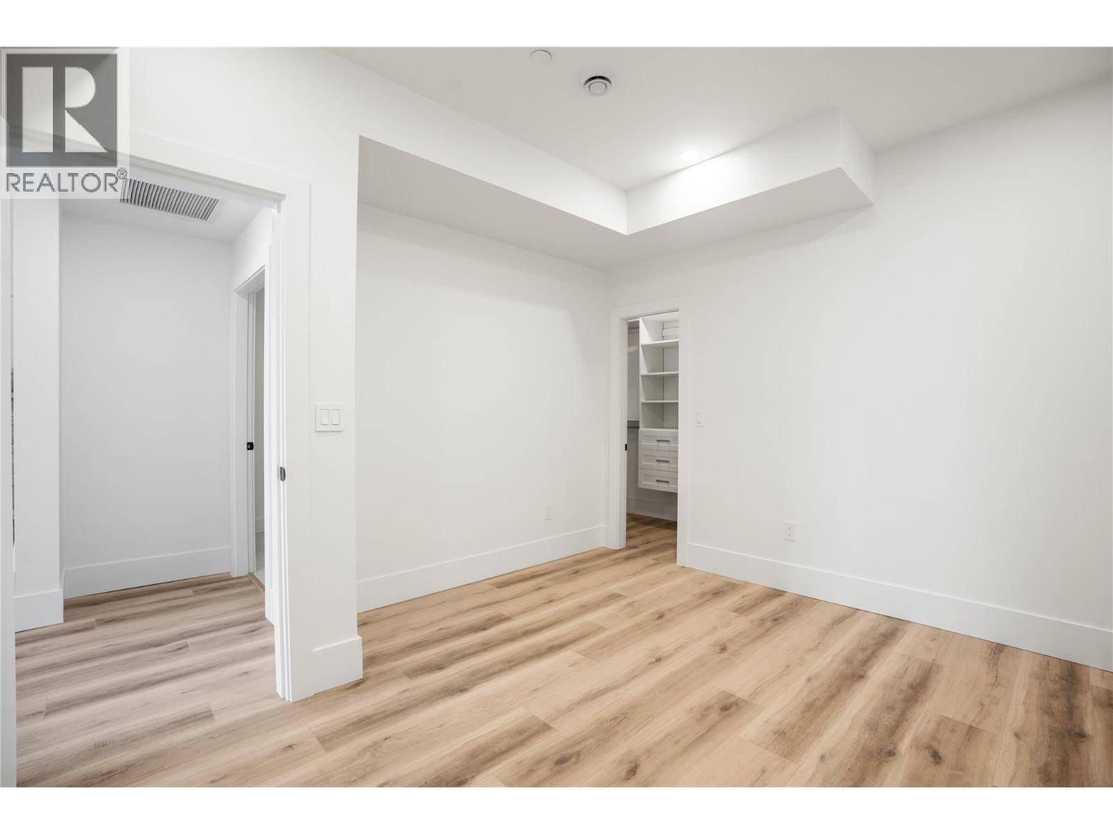 8948 Tavistock Road, Vernon