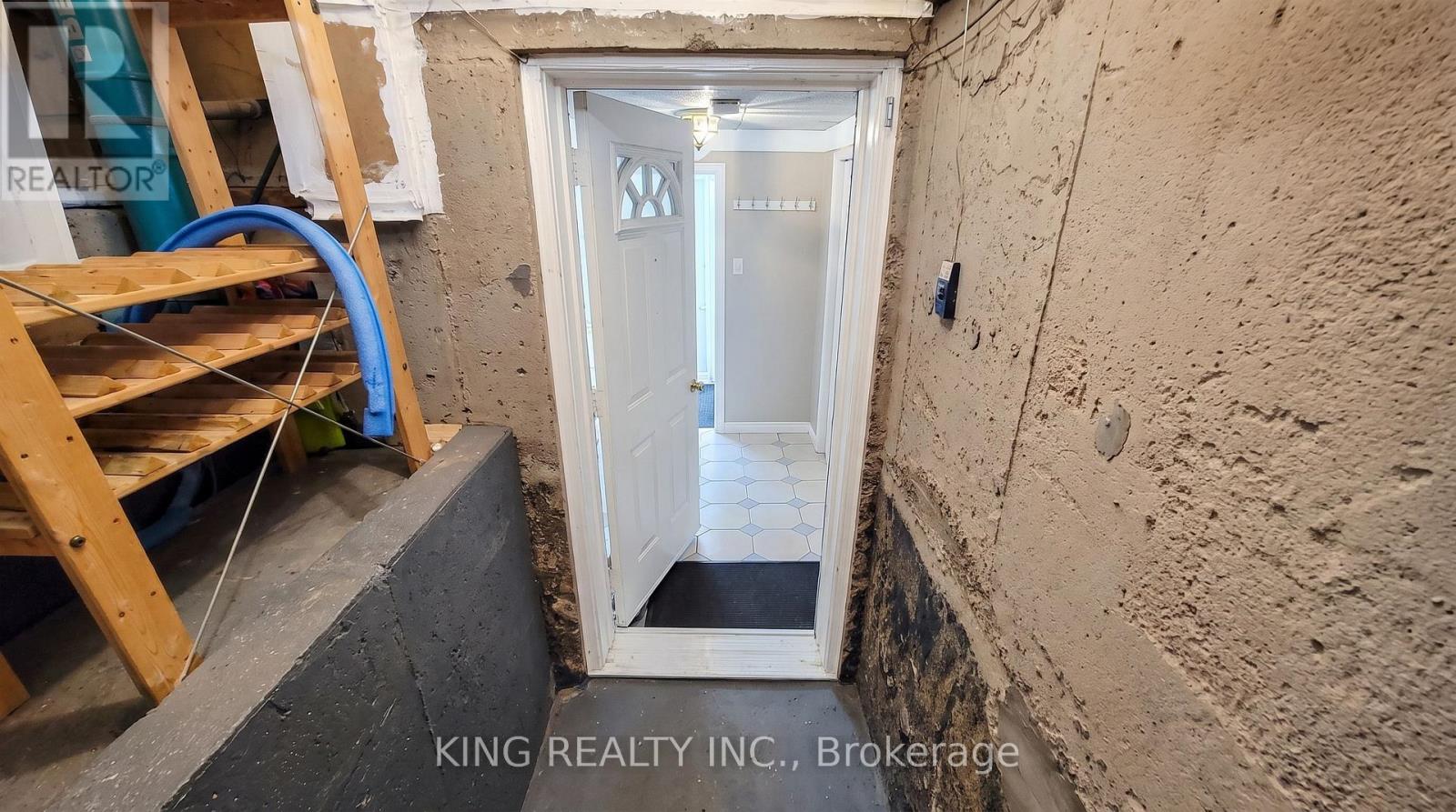 52 LEEWARD DRIVE - Image 39