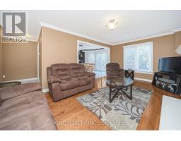 Bathroom - 52 Leeward Drive, Brampton, ON L6S5V8 Photo 16