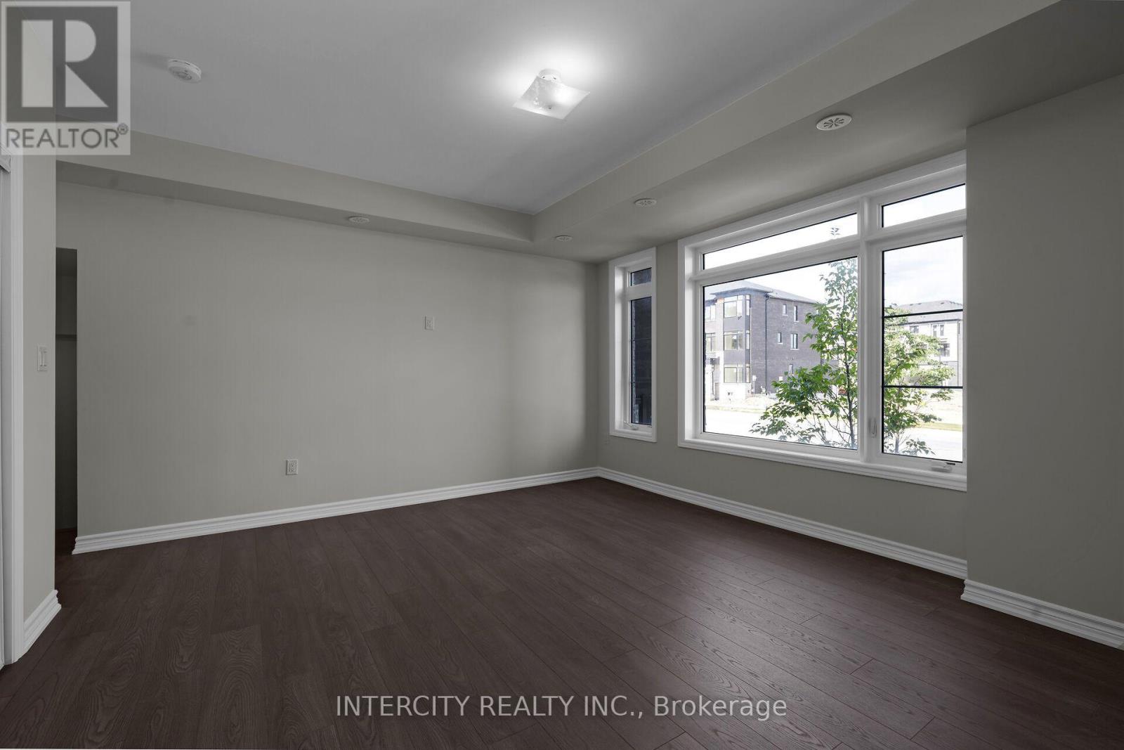#16Z 567 TIM MANLEY AVENUE - 5