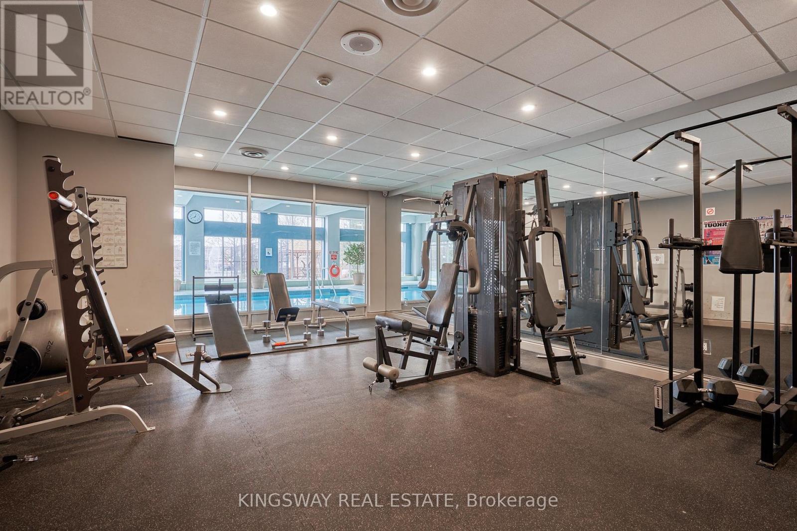 #510 50 KINGSBRIDGE GARDEN CIRCLE - 25