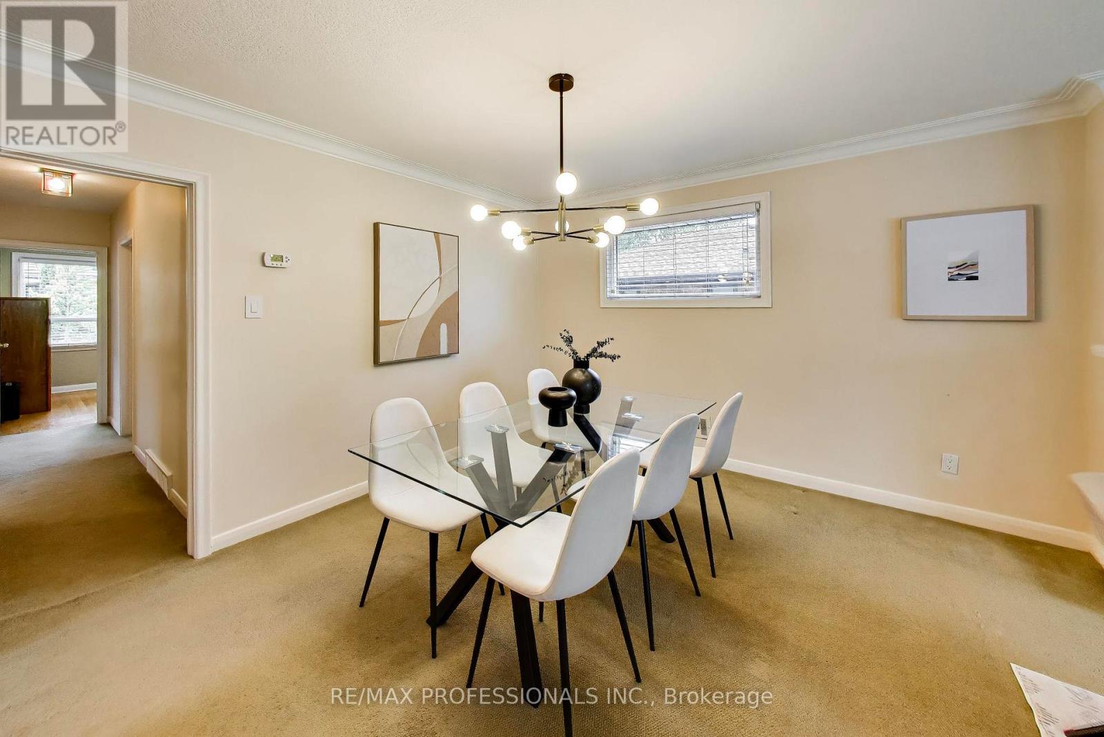 24 BEAVERBROOK AVENUE - 9