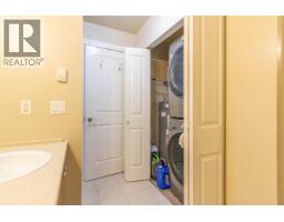 32 9229 University Crescent, Burnaby, BC V5A4Z2 Photo 21