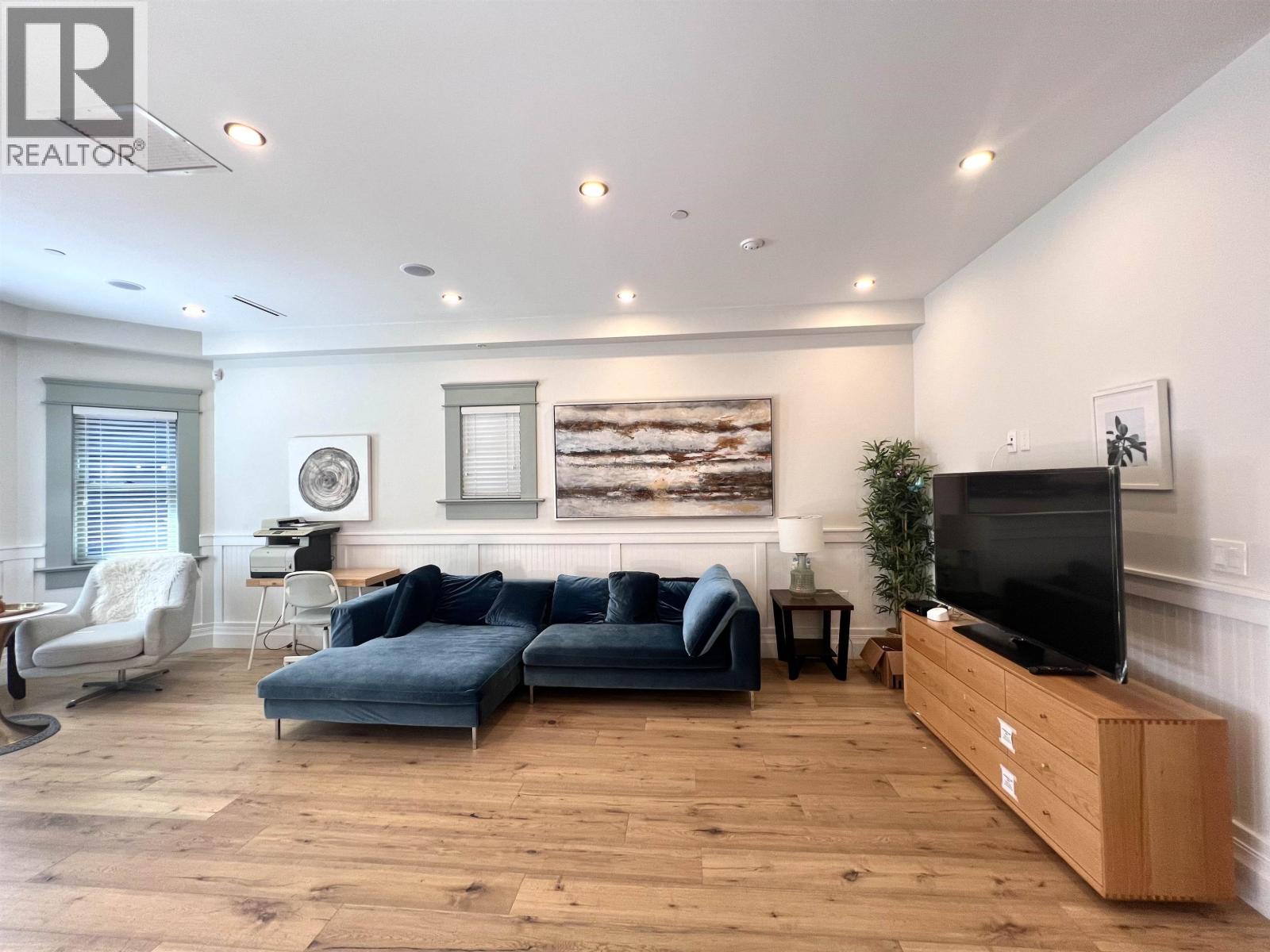3 1150 COMOX STREET, Vancouver