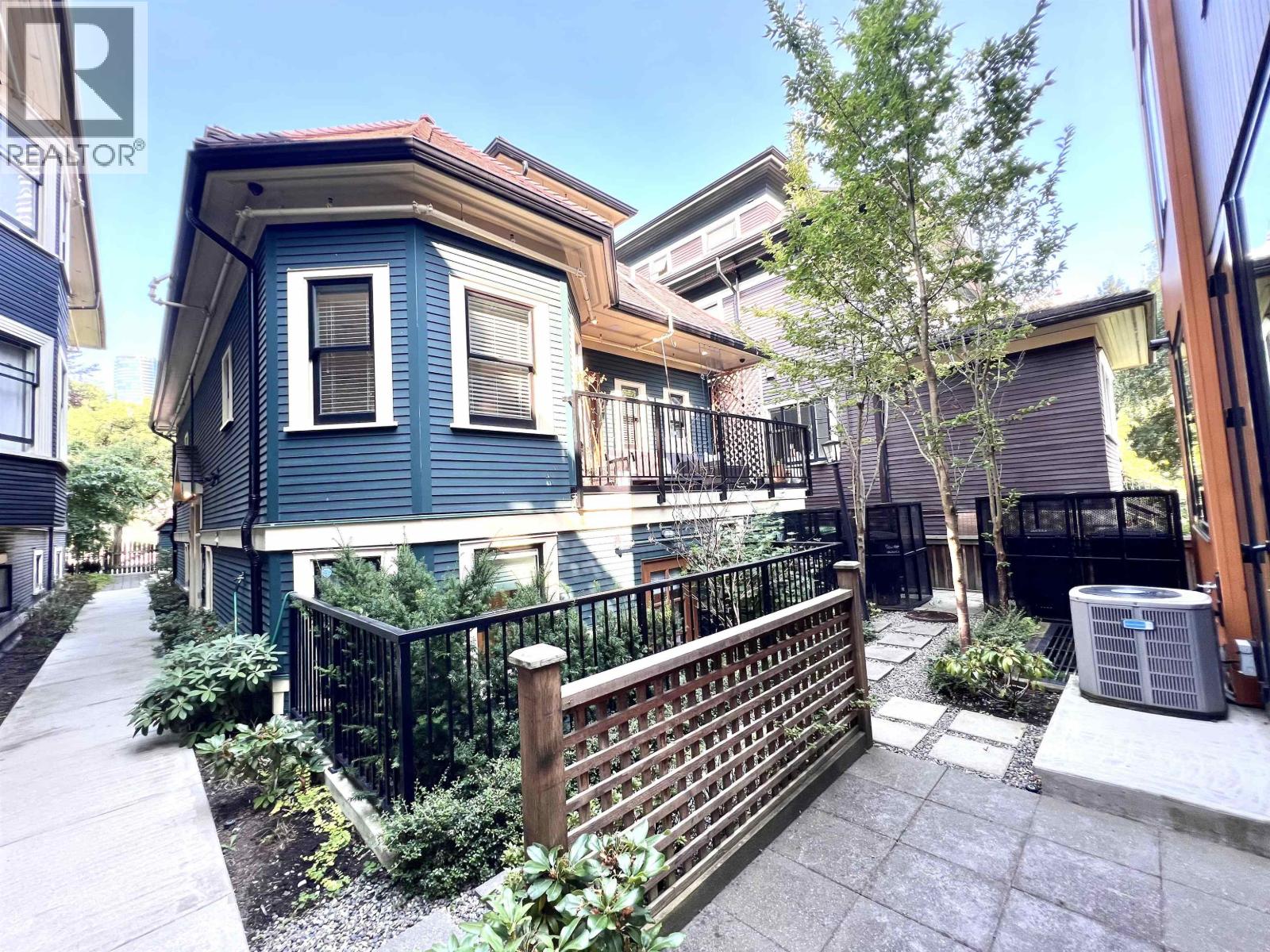 3 1150 COMOX STREET, Vancouver