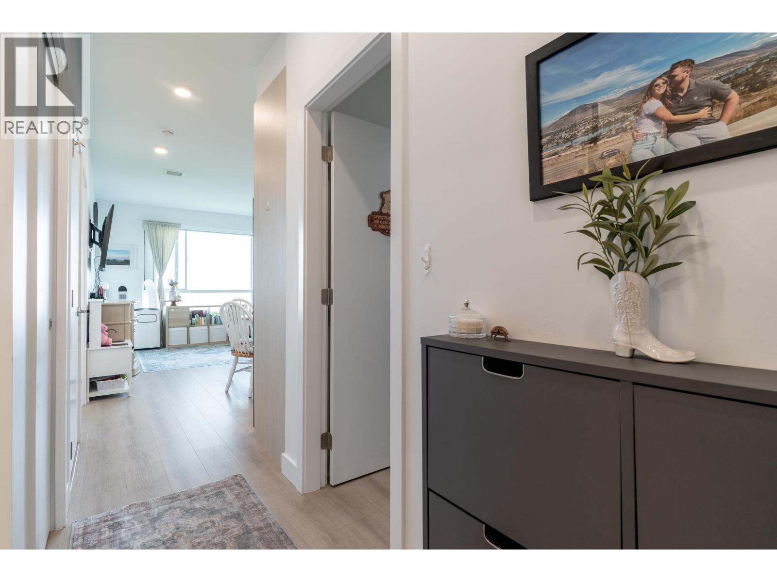 2 Bed, 1 Bath Apartment for Sale in Tsawwassen – 513 2463 RABBIT DRIVE, Tsawwassen – MLS# R3159205 - Image 4