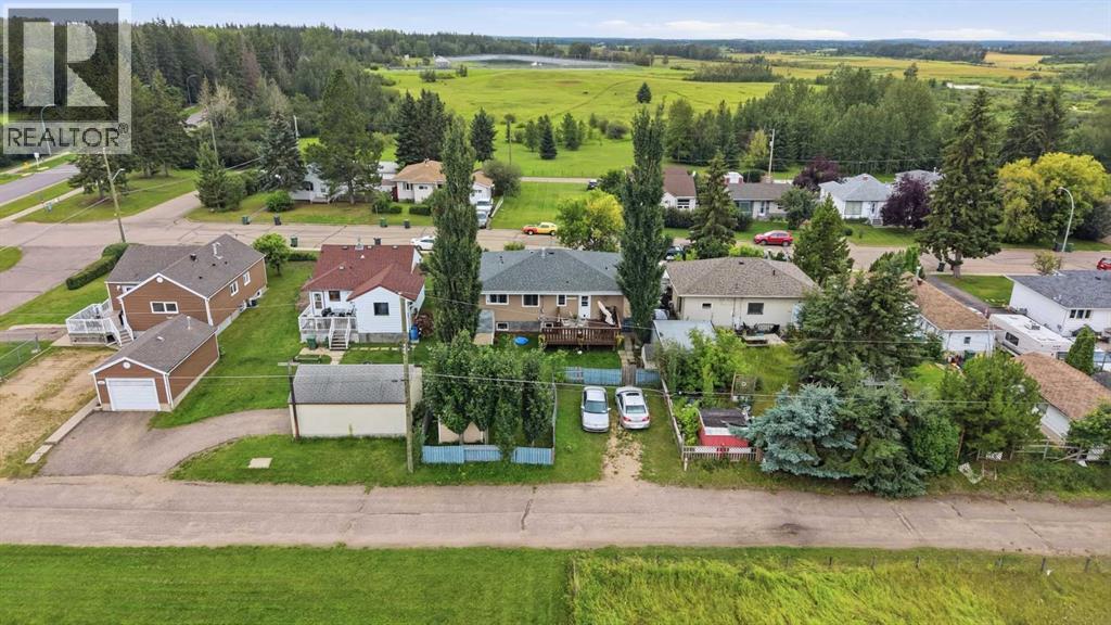 Listing photo – 4606 35 Avenue, Ponoka