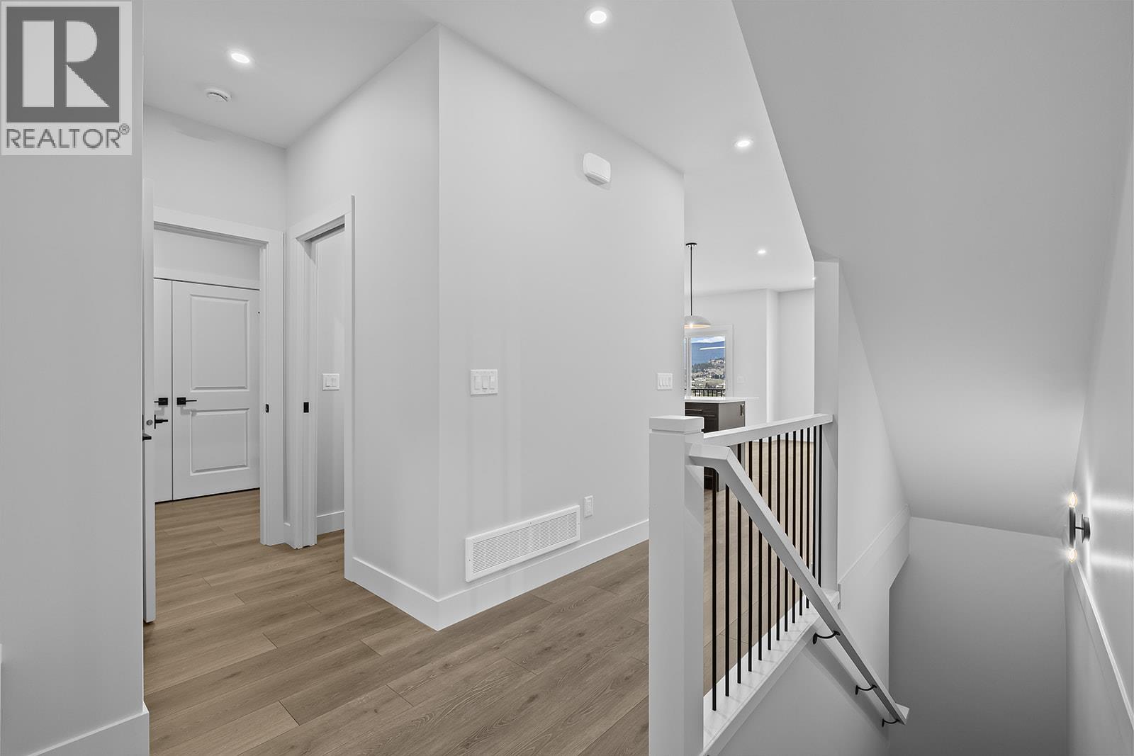 369 Arrowleaf Rise - 13