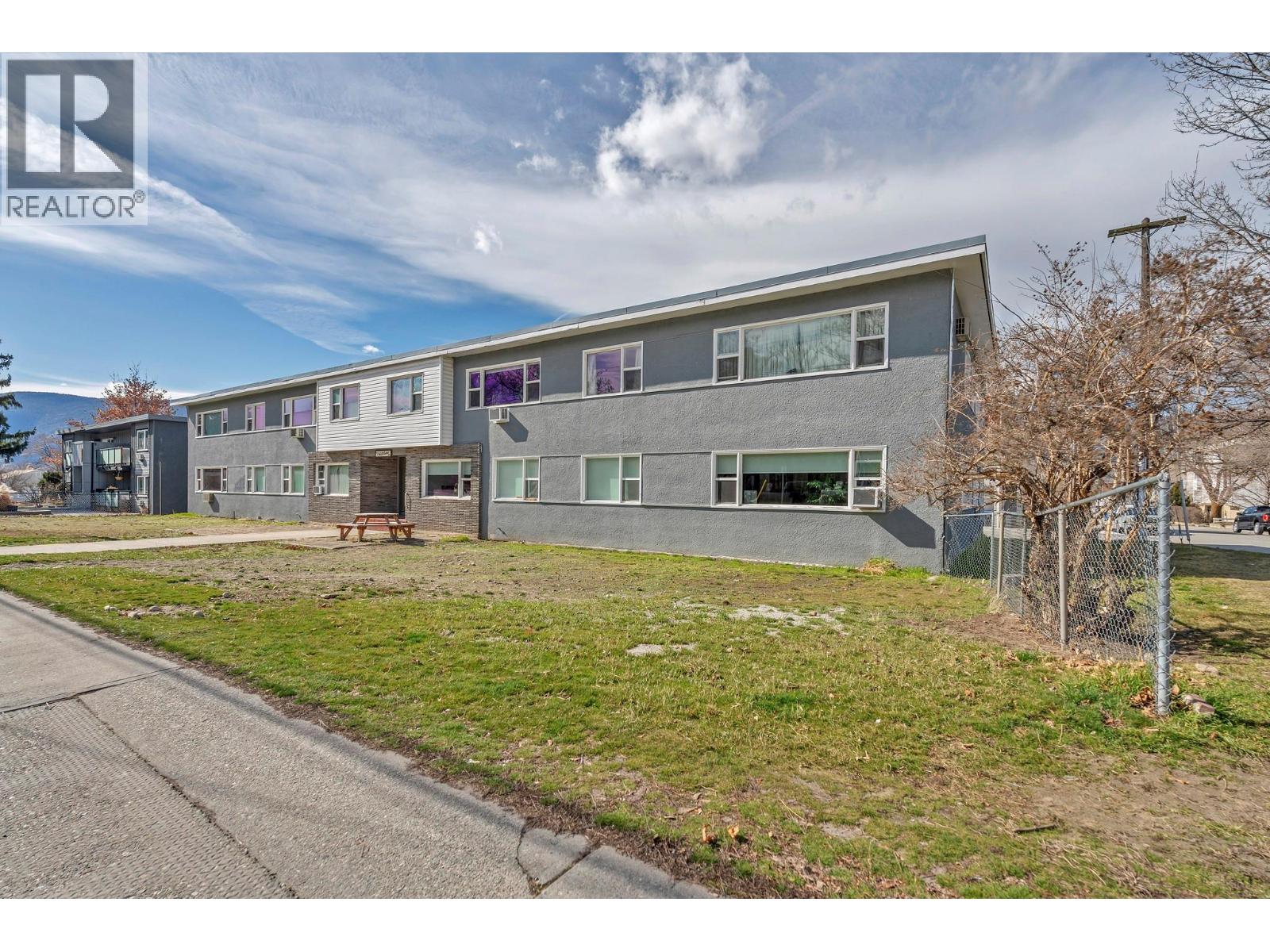 909 Fairview Road - 1