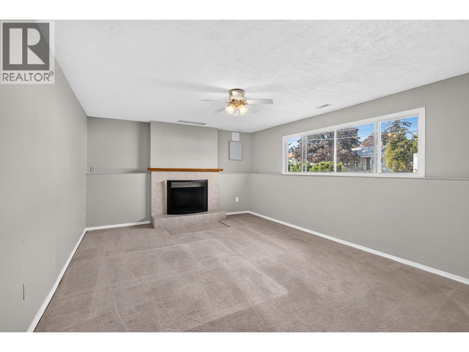 3907 14 Street - 23