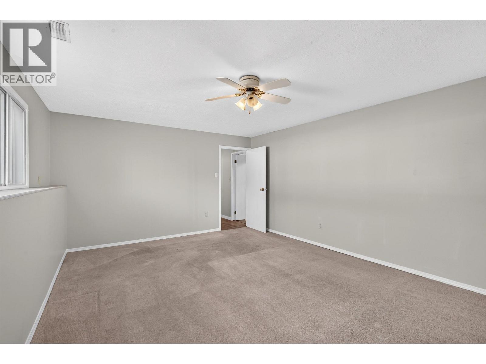 3907 14 Street - 24