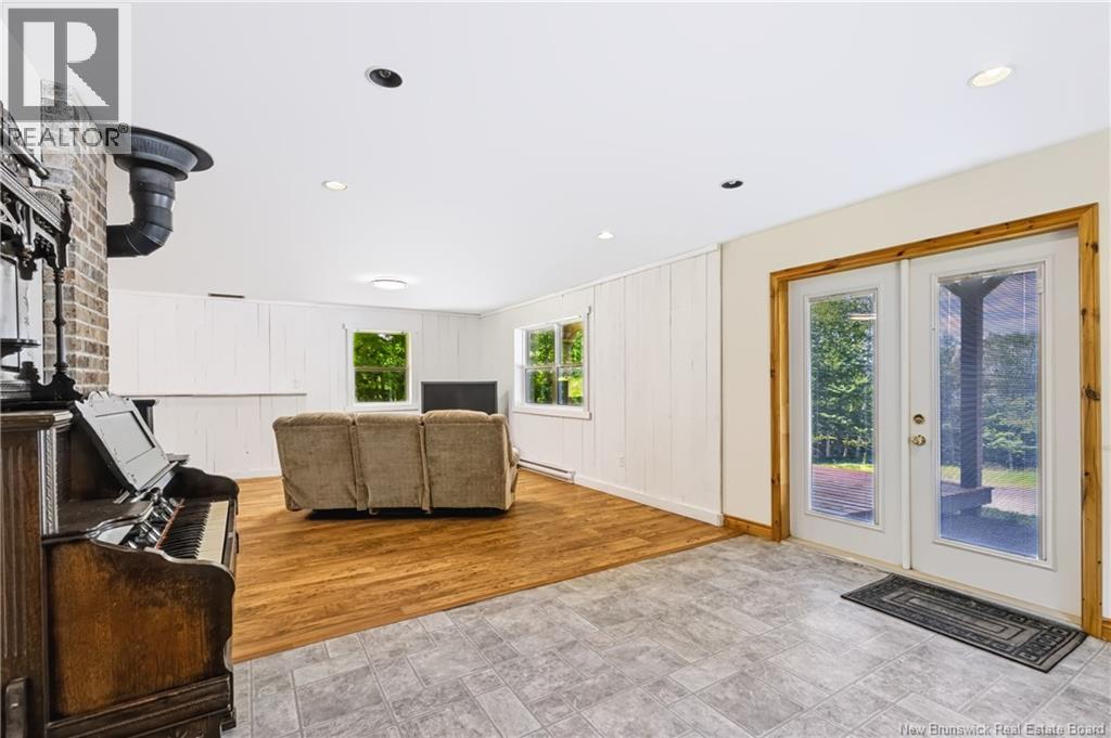 211 Jackson Road - 32